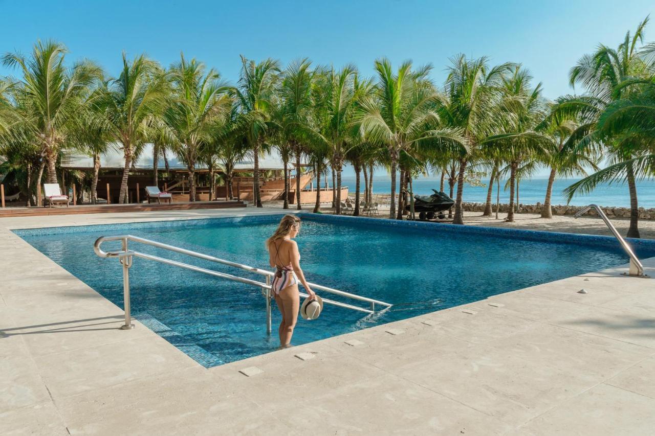 טיירה בומבה Castillete Hotel & Beach Club מראה חיצוני תמונה